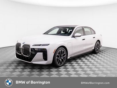New 2025 BMW 750e xDrive