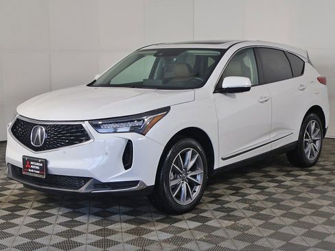 Used 2023 Acura RDX w/ Technology Package image 11