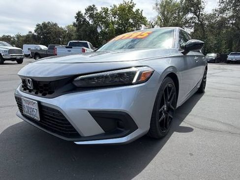 Used 2024 Honda Civic Sport image 9