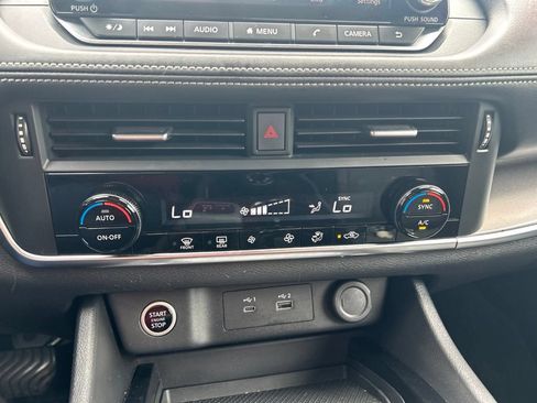 Certified 2023 Nissan Rogue SV AWD/4WD image 13