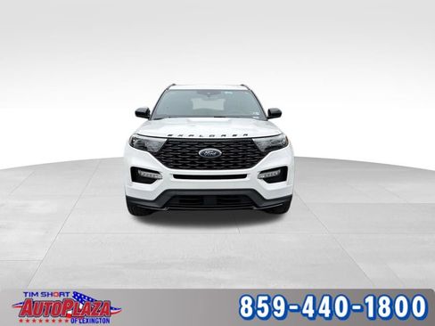Used 2023 Ford Explorer ST-Line w/ Class IV Trailer Tow Package AWD/4WD image 13
