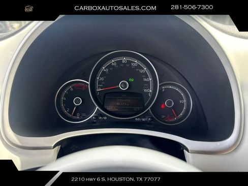 Used 2019 Volkswagen Beetle 2.0T SE FWD image 15