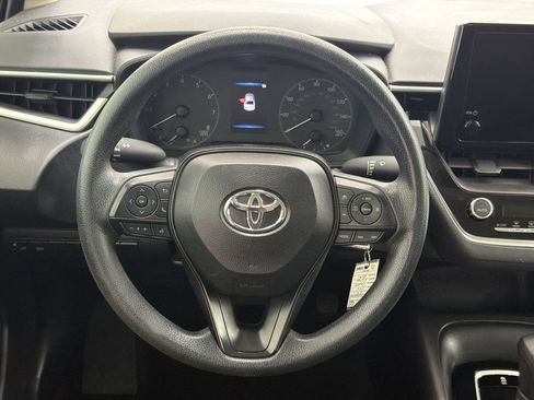 Used 2024 Toyota Corolla LE FWD image 16