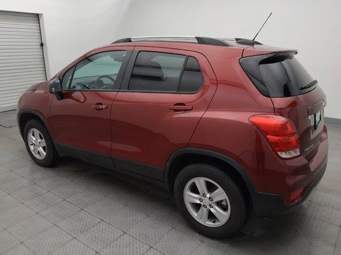 Used 2022 Chevrolet Trax LT w/ Driver Confidence Package AWD/4WD image 3