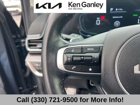 Certified 2024 Kia Sportage EX image 27