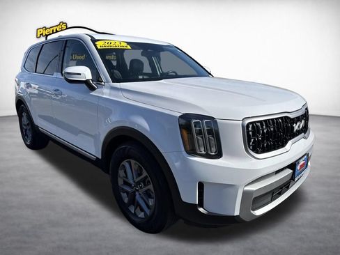 Used 2023 Kia Telluride LX FWD image 7
