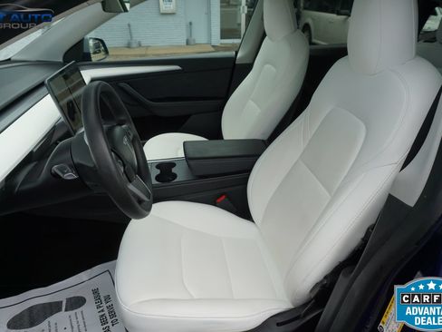 Used 2023 Tesla Model Y Long Range AWD/4WD image 27