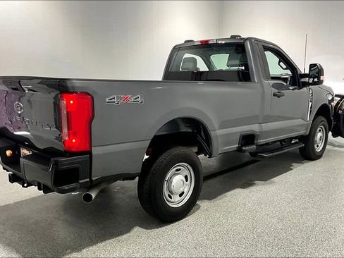 Used 2023 Ford F250 XL w/ Snow Plow Prep Package AWD/4WD image 5