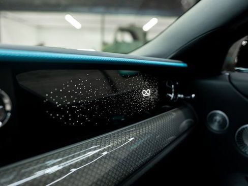 Used 2022 Rolls-Royce Ghost Black Badge image 17