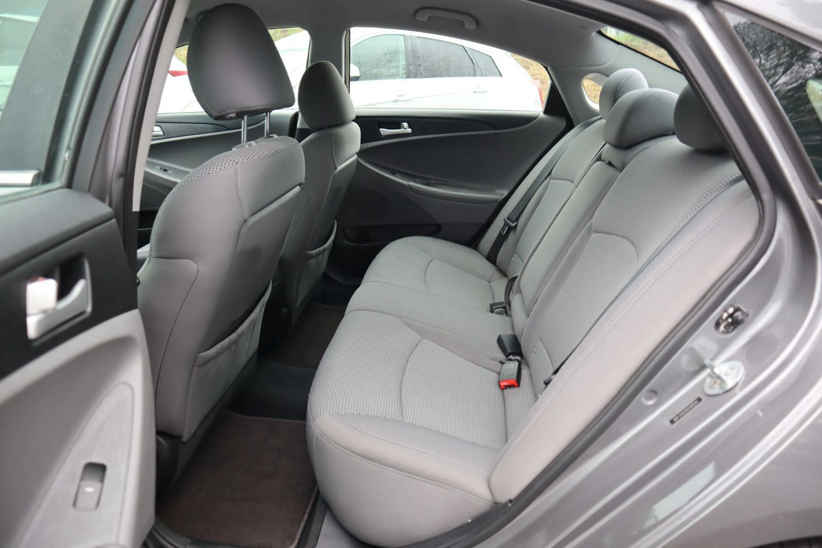 Used 2012 Hyundai Sonata GLS FWD image 12