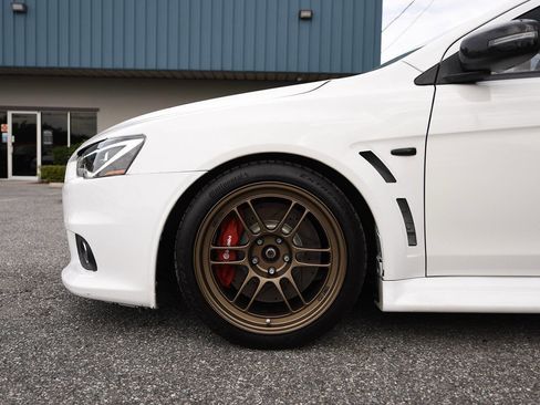 Used 2015 Mitsubishi Lancer Evolution GSR AWD/4WD image 5