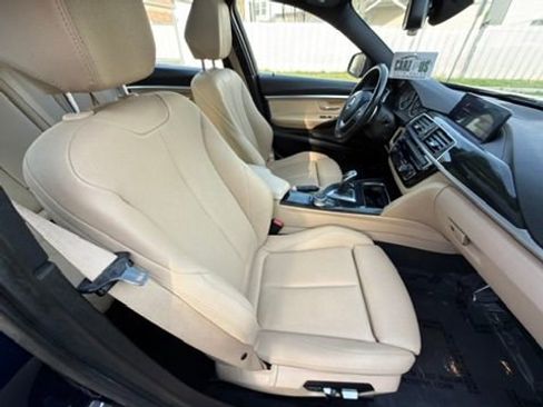 Used 2018 BMW 330i xDrive Sedan AWD/4WD image 30