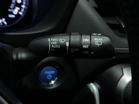 Used 2021 Toyota RAV4 XLE w/ XLE Grade Weather Package AWD/4WD image 36