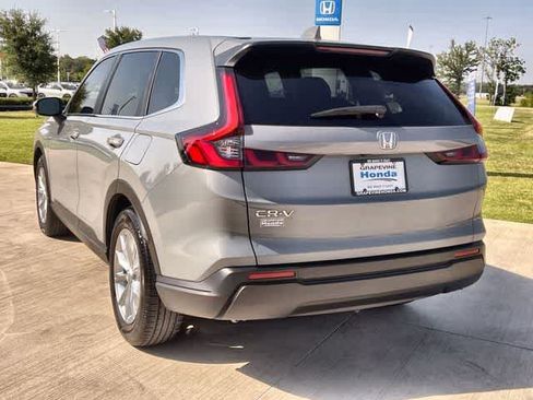 Used 2025 Honda CR-V EX image 5