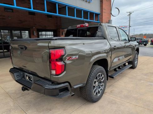 Used 2023 Chevrolet Colorado Z71 w/ Z71 Convenience Package 2 image 7