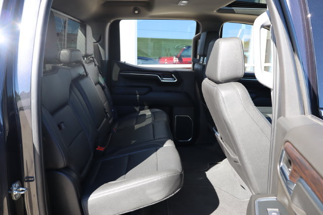 Used 2024 GMC Sierra 1500 SLT w/ SLT Premium Plus Package AWD/4WD image 37