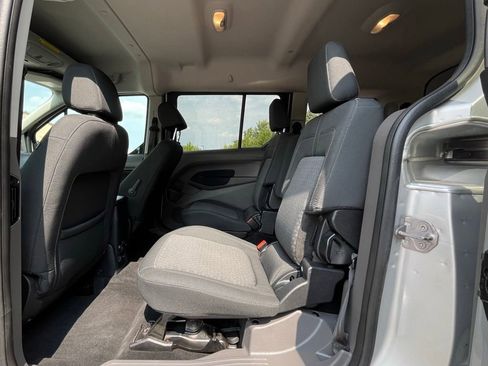 Used 2019 Ford Transit Connect XLT w/ Trailer Tow Package image 16