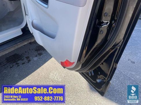 Used 2008 Saturn Vue XE image 34