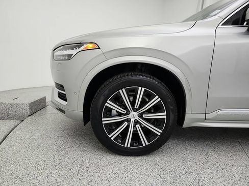Used 2023 Volvo XC90 B6 Plus w/ Protection Package AWD/4WD image 9