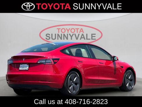 Used 2022 Tesla Model 3 RWD image 3