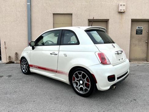 Used 2013 FIAT 500 Sport w/ Beats Audio Pkg image 16