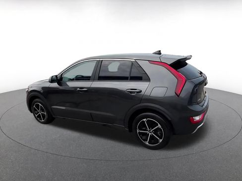 Used 2026 Kia Niro LX FWD image 10