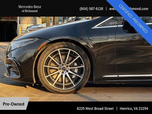 Certified 2022 Mercedes-Benz EQS 580 4MATIC Sedan image 24