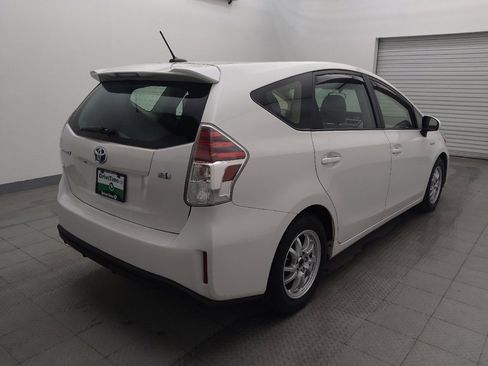 Used 2015 Toyota Prius V Two image 9