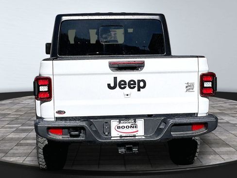 New 2026 Jeep Gladiator Mojave AWD/4WD image 4