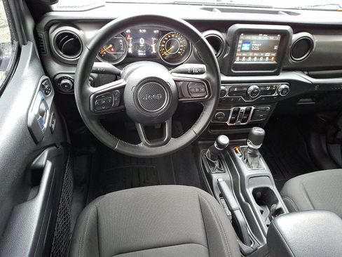 Certified 2021 Jeep Wrangler Unlimited Sport image 14