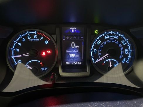 Used 2020 Toyota Tacoma TRD Off-Road image 16
