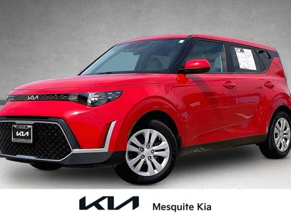 Used 2023 Kia Soul LX