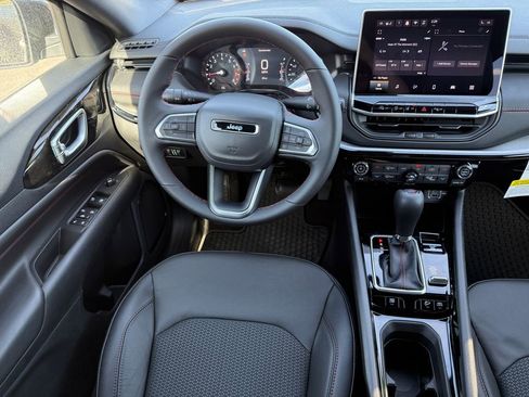 New 2026 Jeep Compass Trailhawk image 22