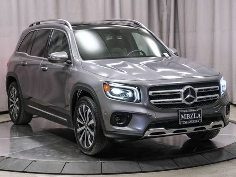 Certified 2023 Mercedes-Benz GLB 250 image 5