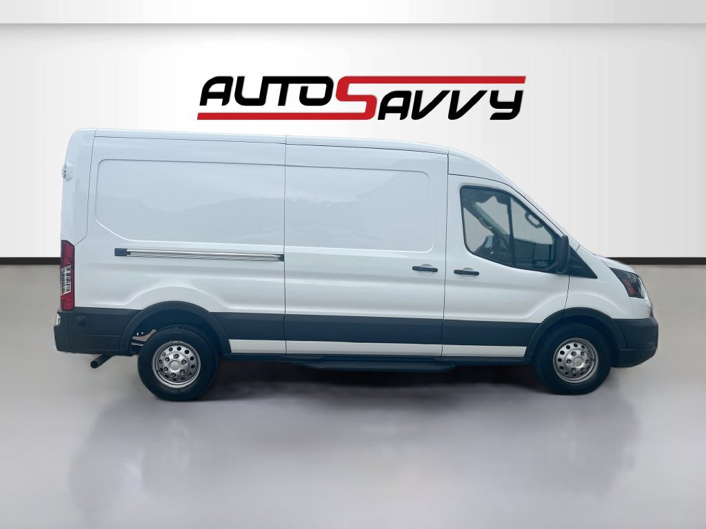 Used 2026 Ford Transit 250 148 Medium Roof Extended AWD image 8