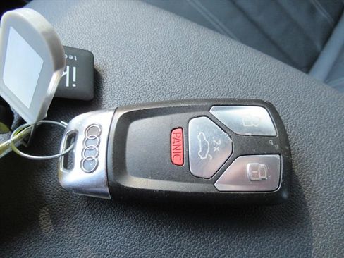 Used 2022 Audi A4 2.0T Premium Plus image 28