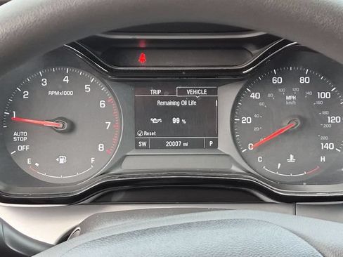 Used 2025 Chevrolet Trax LS FWD image 20
