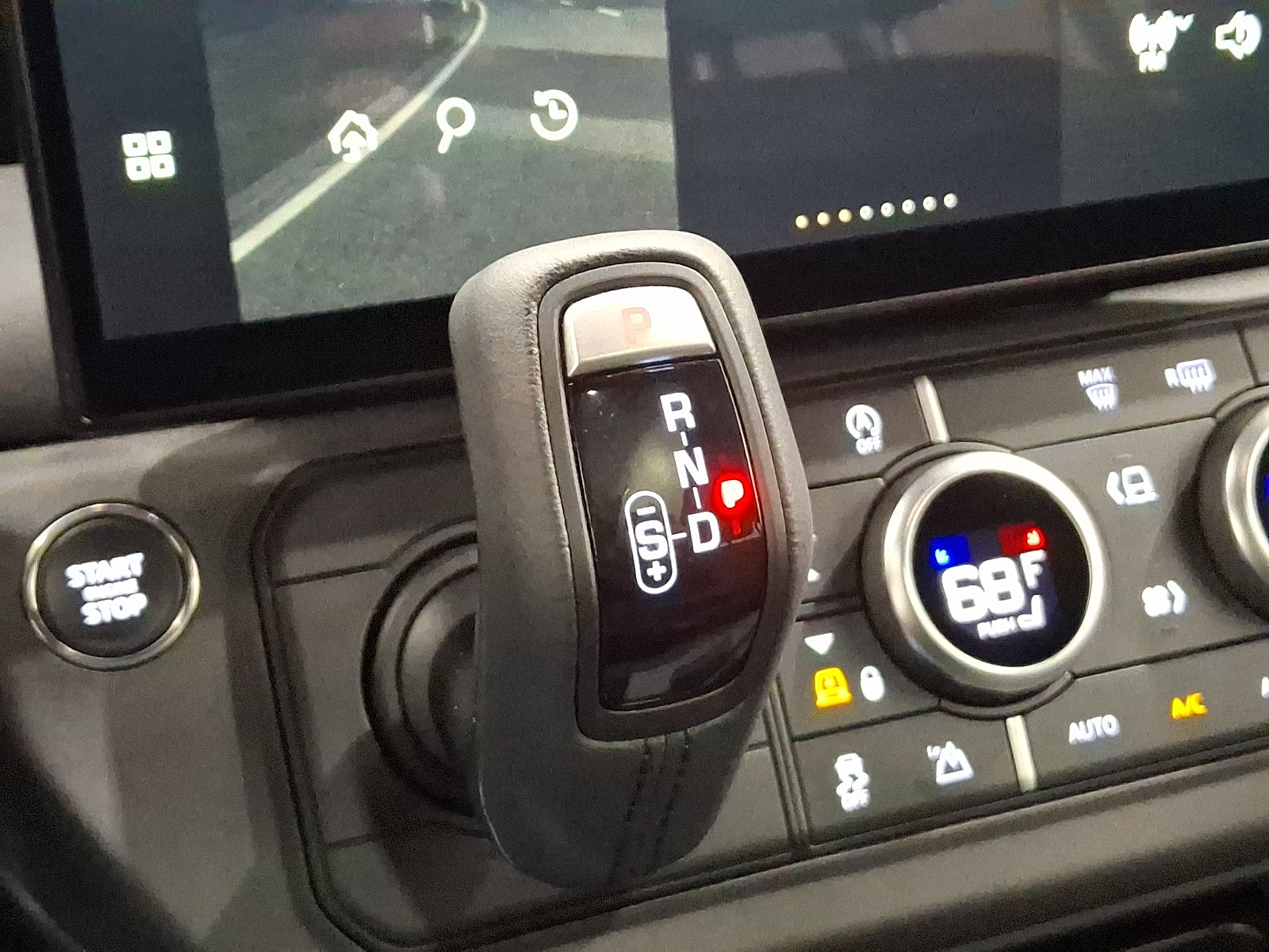 Certified 2026 Land Rover Defender 110 S AWD/4WD image 14