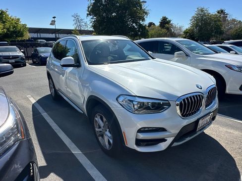 Used 2021 BMW X3 xDrive30i AWD/4WD image 2