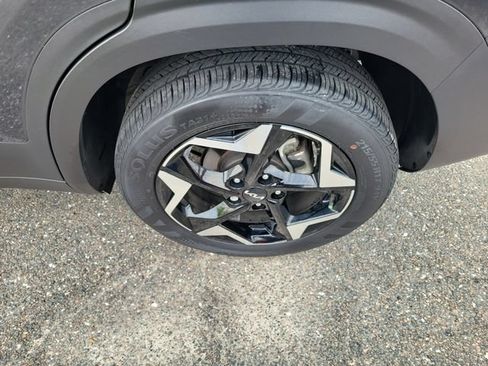 Used 2025 Kia Seltos S FWD image 7