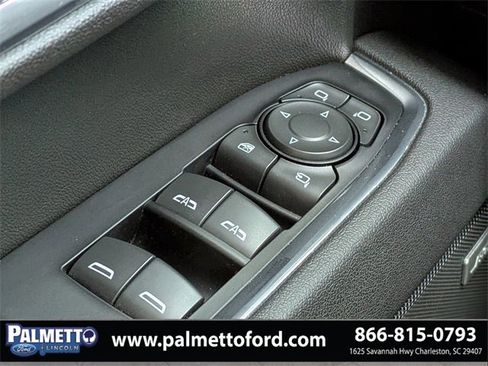 Used 2023 GMC Sierra 1500 SLT image 25