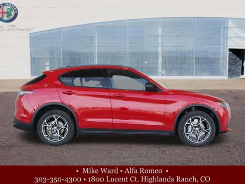New 2025 Alfa Romeo Stelvio Sprint w/ Convenience Package image 7