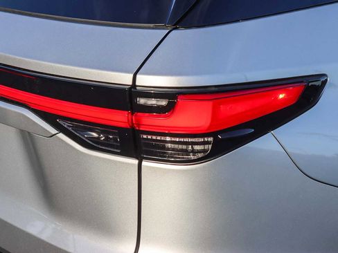 New 2026 Lexus TX 500h AWD image 8