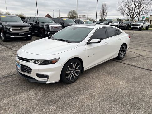 Used 2016 Chevrolet Malibu LT w/ Leather Package image 1