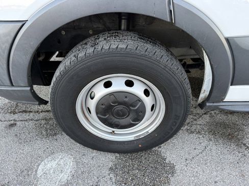 Used 2018 Ford Transit 350 138 image 17