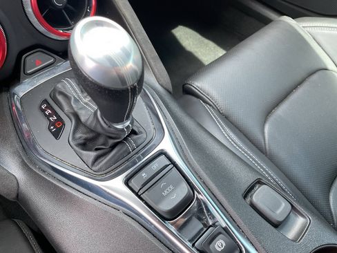 Used 2023 Chevrolet Camaro SS RWD image 38