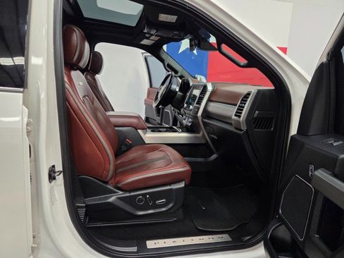 Used 2019 Ford F350 Platinum w/ Platinum Ultimate Package image 8