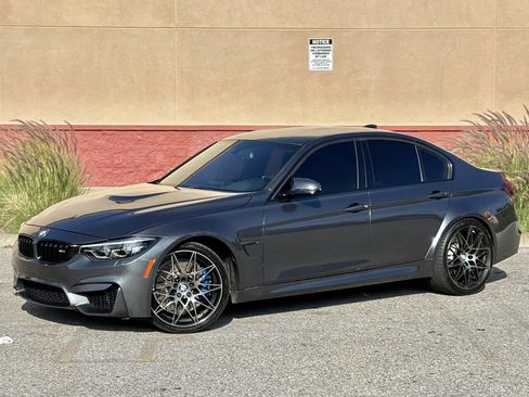 Used 2015 BMW M3 image 3