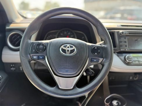 Used 2014 Toyota RAV4 XLE FWD image 29