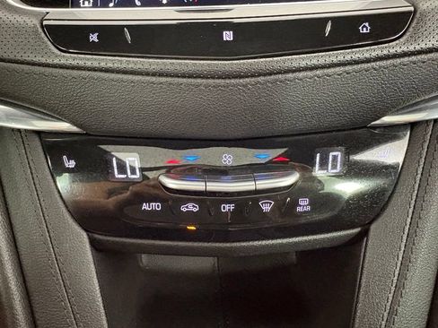 Used 2021 Cadillac XT5 Premium Luxury AWD/4WD image 29